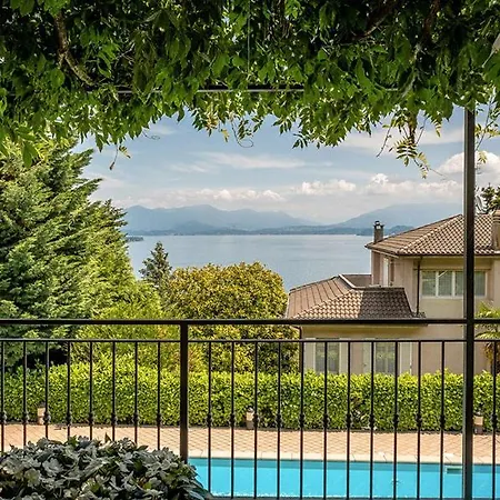 Villa Sleeps 13 With Pool And Air Con *
